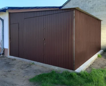 Vieno automobilio skardinis garažas 4.5x5 m Vienšlaitis Tamsiai ruda