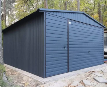 Vieno automobilio skardinis garažas 4×5 m Dvišlaitis Grafito spalva