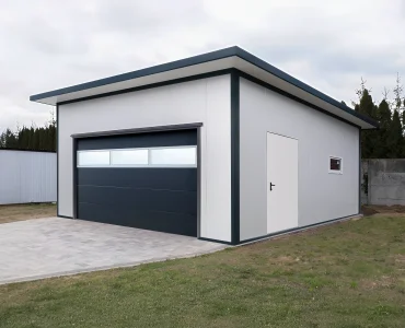 Garažas iš sluoksniuotų plokščių 6x6 m – Balta, segmentiniai vartai Grafitas, įstiklinimas, 1x durys Balta, 1x langas