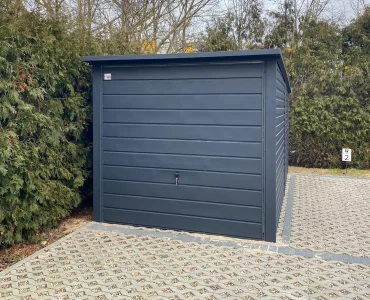 Skardinis garažas 2x4 m – stogas vienšlaitis, vartai pakeliami, Grafitas